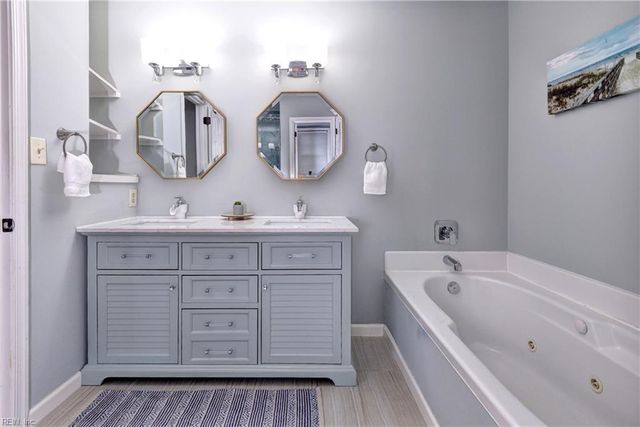 105 Gorham CT, Yorktown, VA 23693