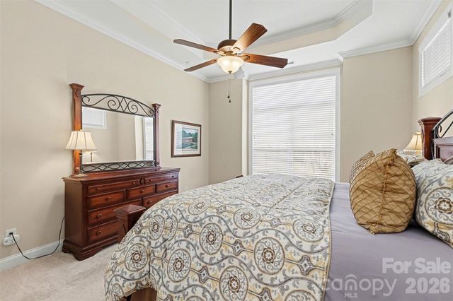 10433 Royal Winchester Drive, Charlotte, NC 28277