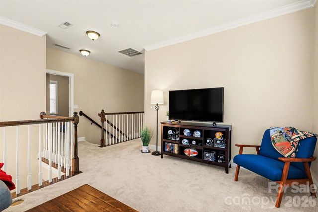 10433 Royal Winchester Drive, Charlotte, NC 28277