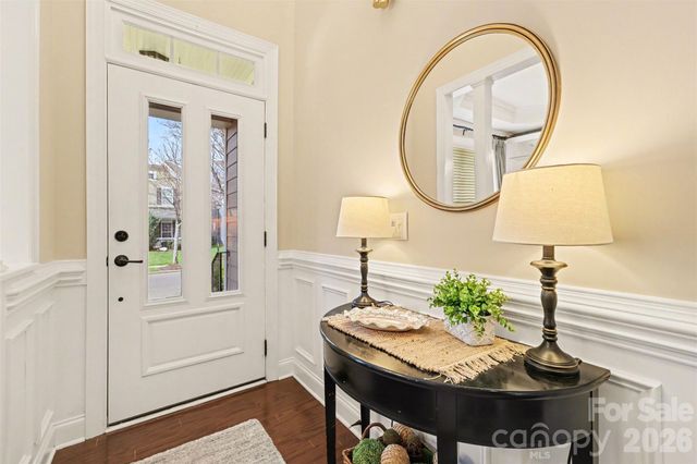 10433 Royal Winchester Drive, Charlotte, NC 28277