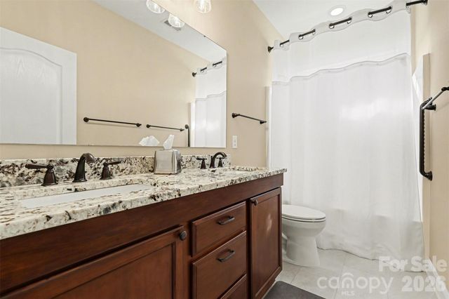 10433 Royal Winchester Drive, Charlotte, NC 28277