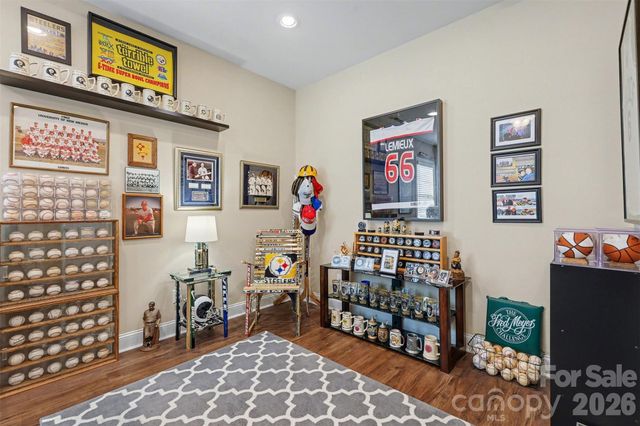 10433 Royal Winchester Drive, Charlotte, NC 28277