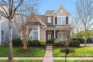 10433 Royal Winchester Drive, Charlotte, NC 28277
