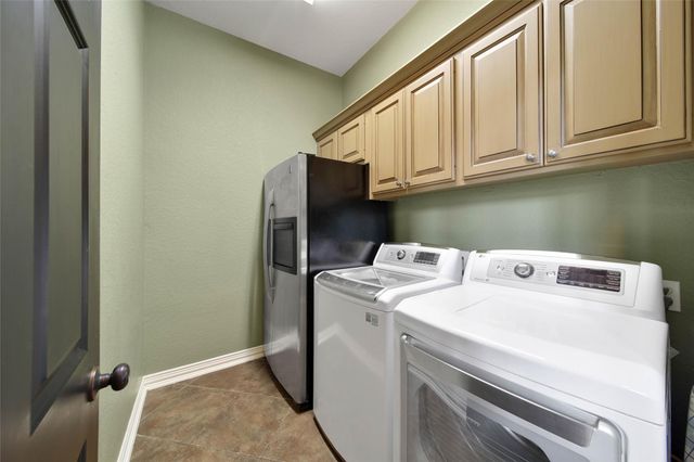 11710 Grandview Dr, Montgomery, TX 77356