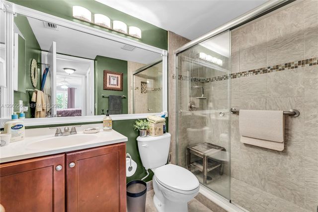 3561 Pine Tree Court D-1, Greenacres, FL 33463