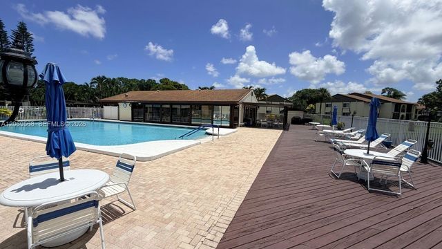 3561 Pine Tree Court D-1, Greenacres, FL 33463