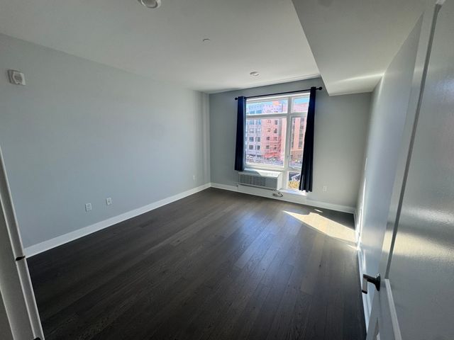 18 Cliveden St 505, Quincy, MA 02169