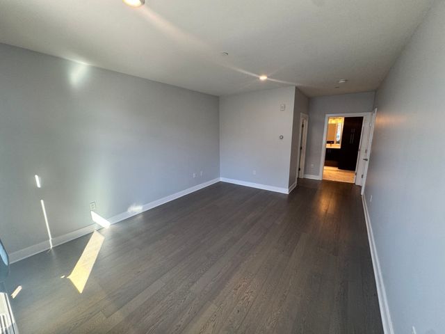 18 Cliveden St 505, Quincy, MA 02169