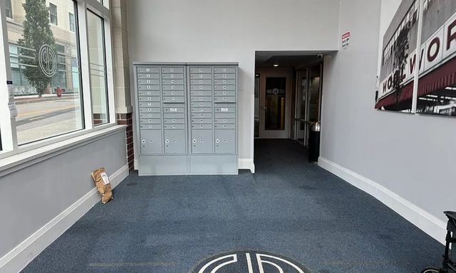 18 Cliveden St 505, Quincy, MA 02169