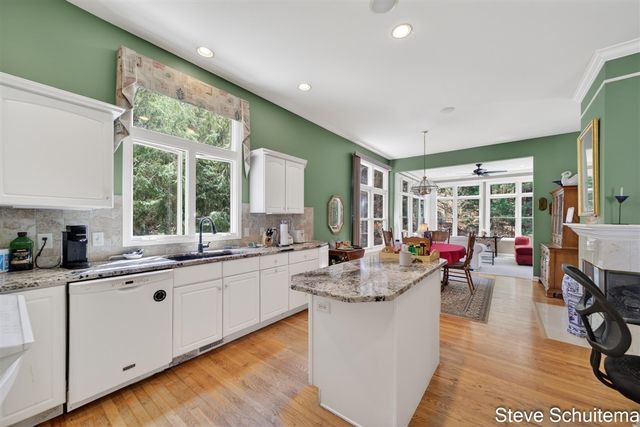 1949 Forest Glen Drive, Norton Shores, MI 49441