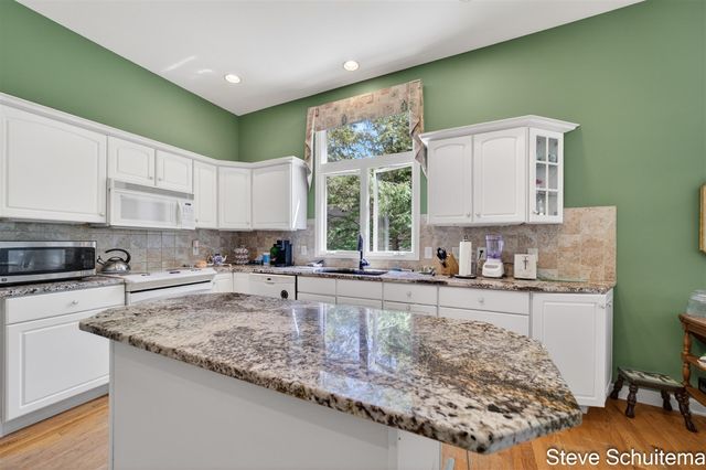 1949 Forest Glen Drive, Norton Shores, MI 49441