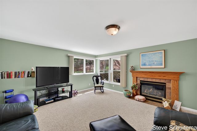 1949 Forest Glen Drive, Norton Shores, MI 49441