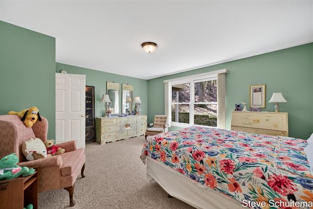 1949 Forest Glen Drive, Norton Shores, MI 49441