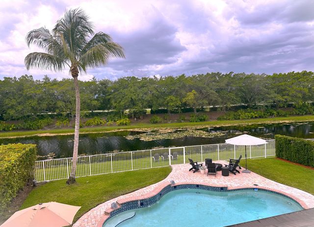 4299 Laurel Ridge Circle, Weston, FL 33331