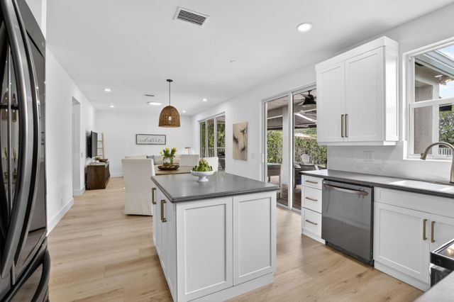 4299 Laurel Ridge Circle, Weston, FL 33331