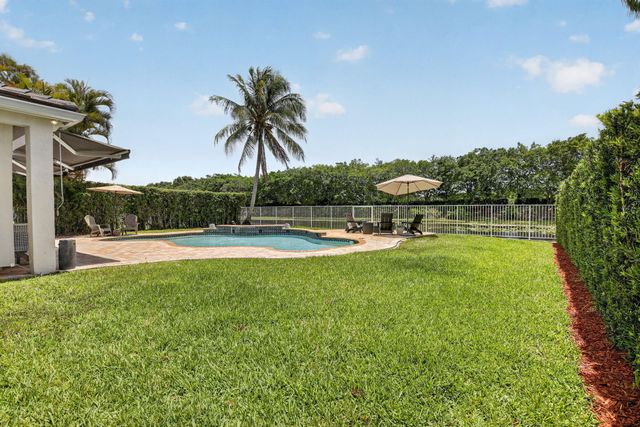 4299 Laurel Ridge Circle, Weston, FL 33331