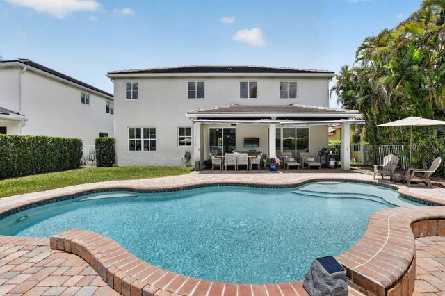 4299 Laurel Ridge Circle, Weston, FL 33331