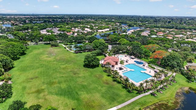 4299 Laurel Ridge Circle, Weston, FL 33331