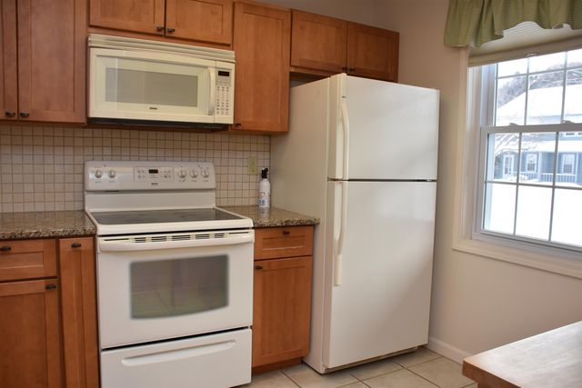 67 Freedom Drive, Montpelier, VT 05602