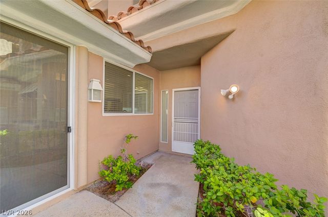 5097 Crooked Stick Way, Las Vegas, NV 89113