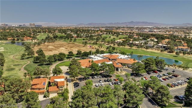 5097 Crooked Stick Way, Las Vegas, NV 89113