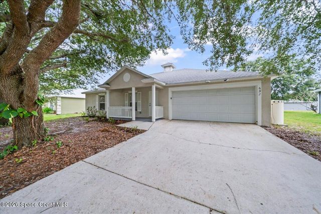 657 Floyd Street SE, Palm Bay, FL 32909