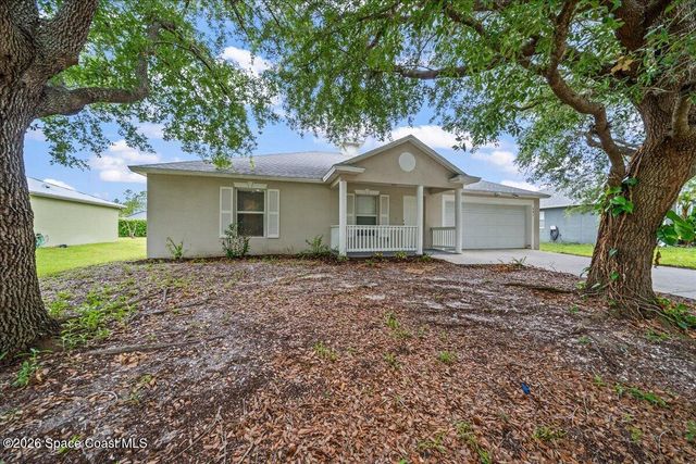 657 Floyd Street SE, Palm Bay, FL 32909