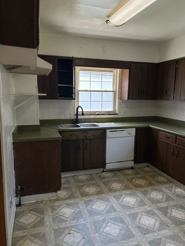 1817 Benson Drive, Dayton, OH 45406