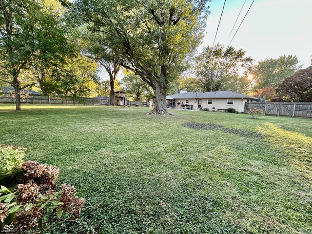 5 Roselawn Avenue, Brownsburg, IN 46112