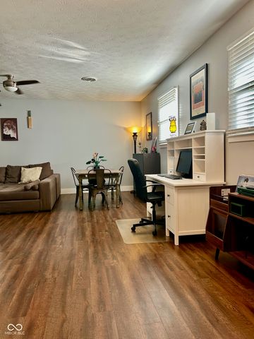 5 Roselawn Avenue, Brownsburg, IN 46112