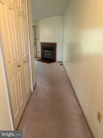 154 TAVISTOCK, Cherry Hill, NJ 08034