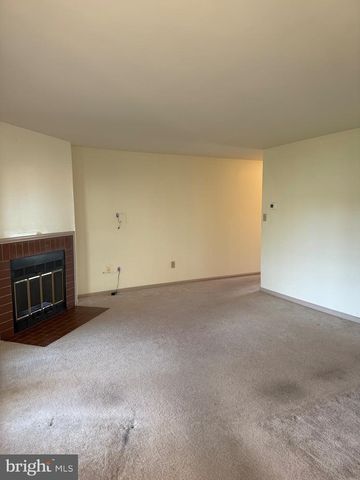 154 TAVISTOCK, Cherry Hill, NJ 08034