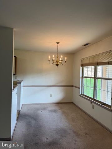 154 TAVISTOCK, Cherry Hill, NJ 08034