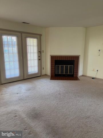 154 TAVISTOCK, Cherry Hill, NJ 08034