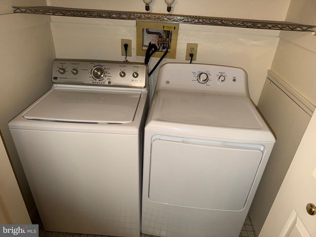 154 TAVISTOCK, Cherry Hill, NJ 08034