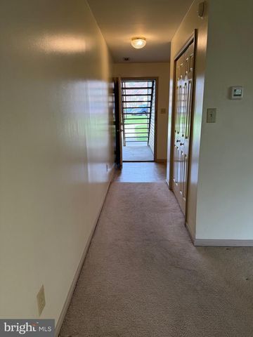 154 TAVISTOCK, Cherry Hill, NJ 08034