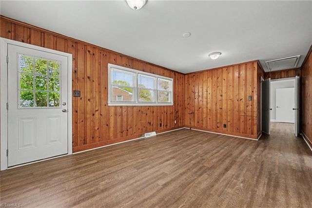 2526 Hyde Street, Burlington, NC 27217