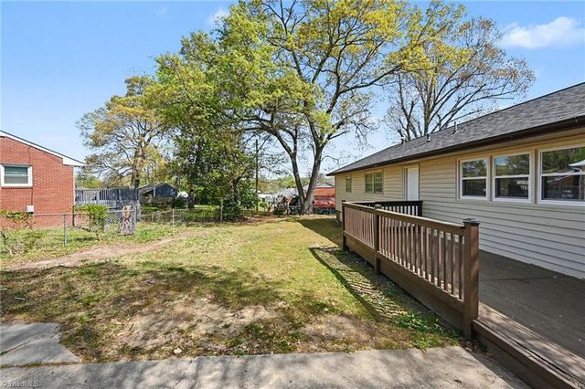 2526 Hyde Street, Burlington, NC 27217