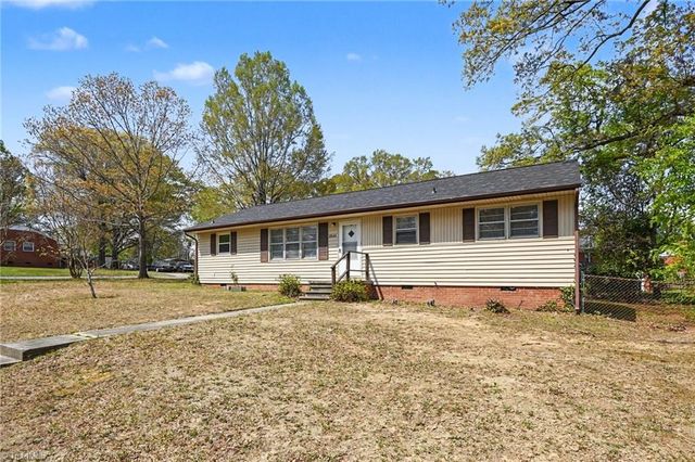 2526 Hyde Street, Burlington, NC 27217
