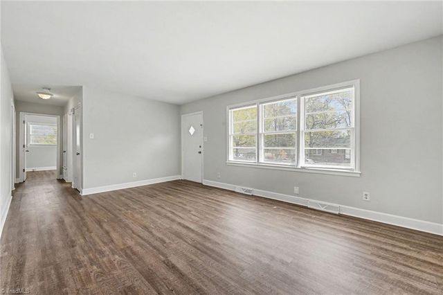 2526 Hyde Street, Burlington, NC 27217