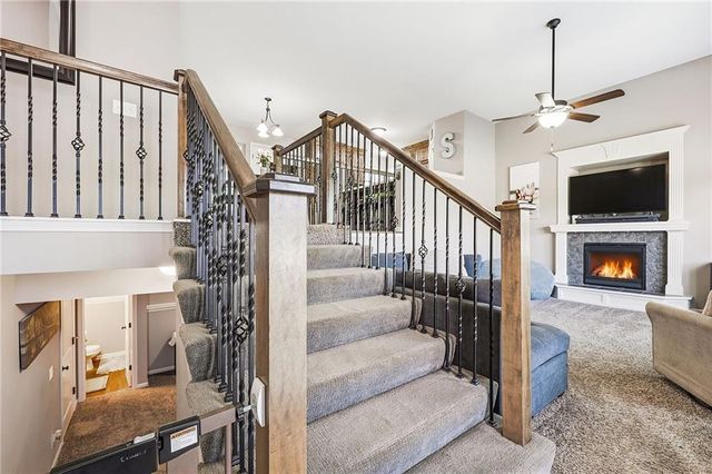 11716 N Farley Avenue, Kansas City, MO 64157