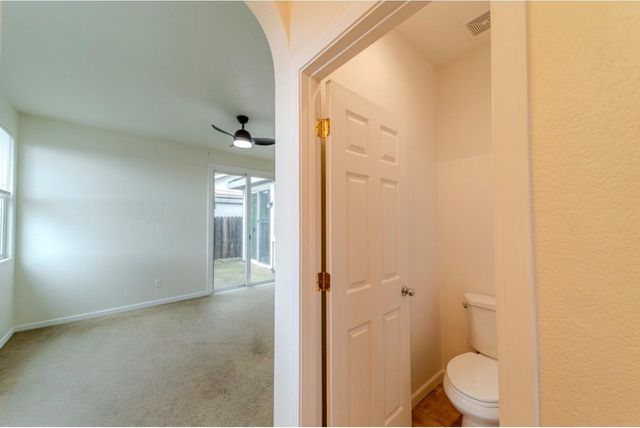 1807 Zurlo, Sacramento, CA 95835