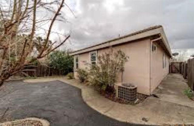 1807 Zurlo, Sacramento, CA 95835