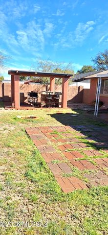 2548 W Vereda De La Tierra, Tucson, AZ 85746