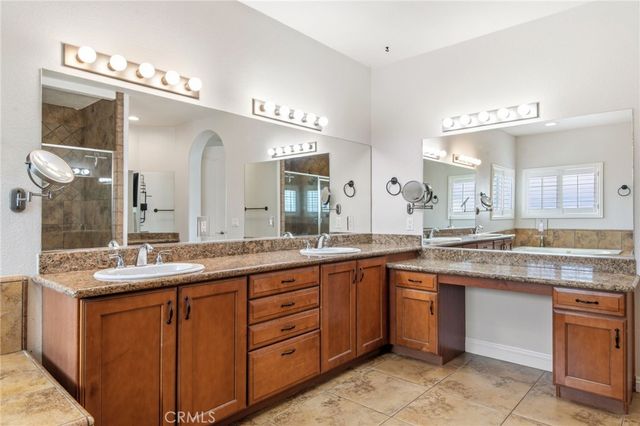 571 Winners Circle, San Jacinto, CA 92582