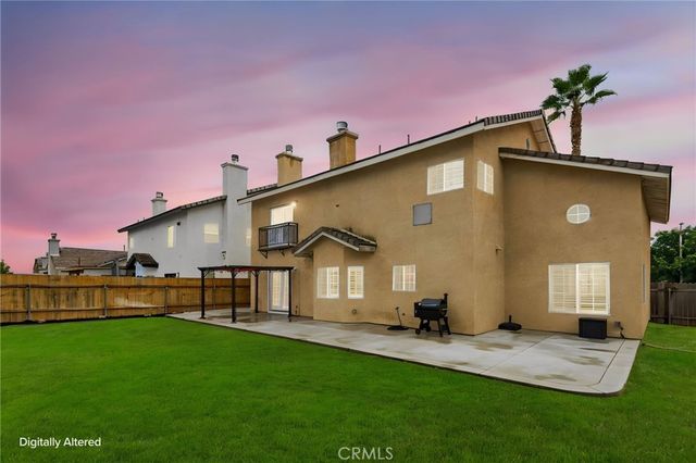 571 Winners Circle, San Jacinto, CA 92582