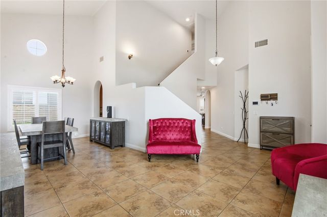 571 Winners Circle, San Jacinto, CA 92582