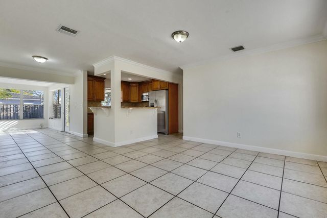 299 NE 21st Street, Boca Raton, FL 33431