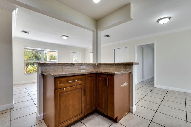 299 NE 21st Street, Boca Raton, FL 33431
