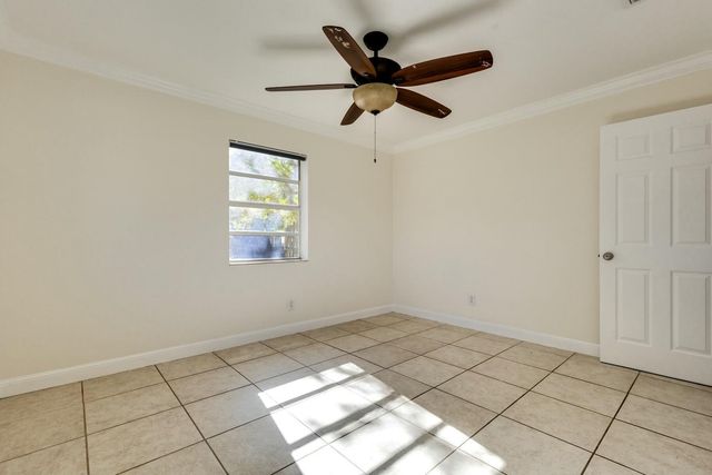 299 NE 21st Street, Boca Raton, FL 33431